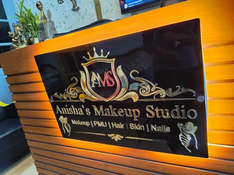 Anishas Makeup Studio Mohali logo 2 768x576