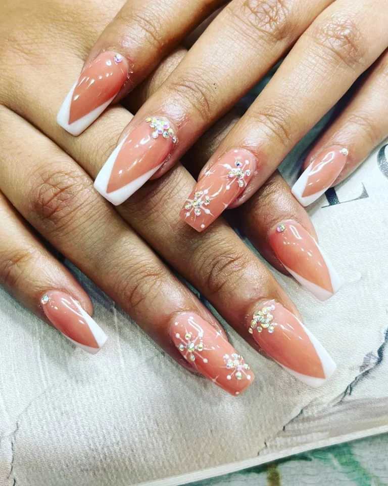 Elite Salon Academy Bathinda nails 768x960