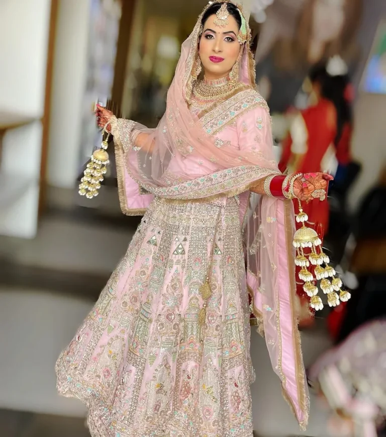 Glossy unisex salon Academy bride 768x868