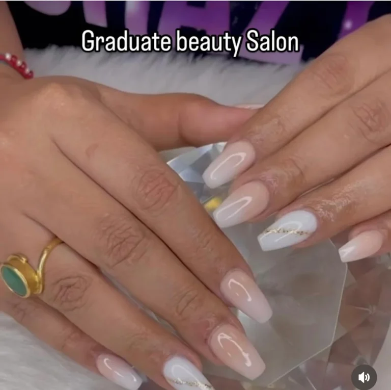 Graduate Beauty Salon Amritsar nail 768x765