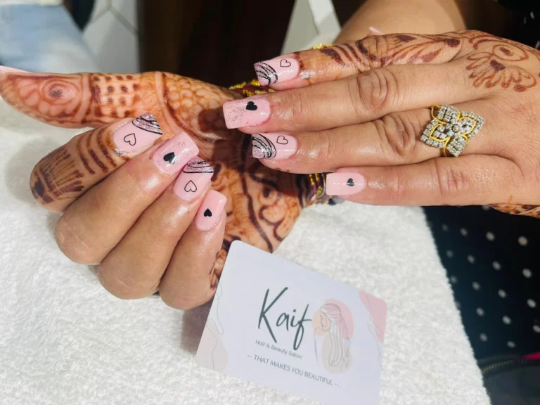 K9 Salon Jalandhar nail art 768x576