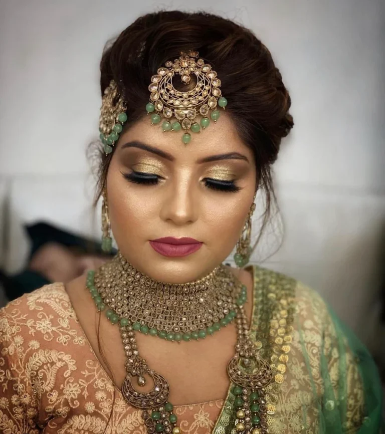 Karneet Kaur Luxury Unisex Salon Amritsar party makeup 768x866