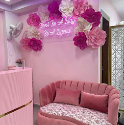 LARose by Priyanka logo