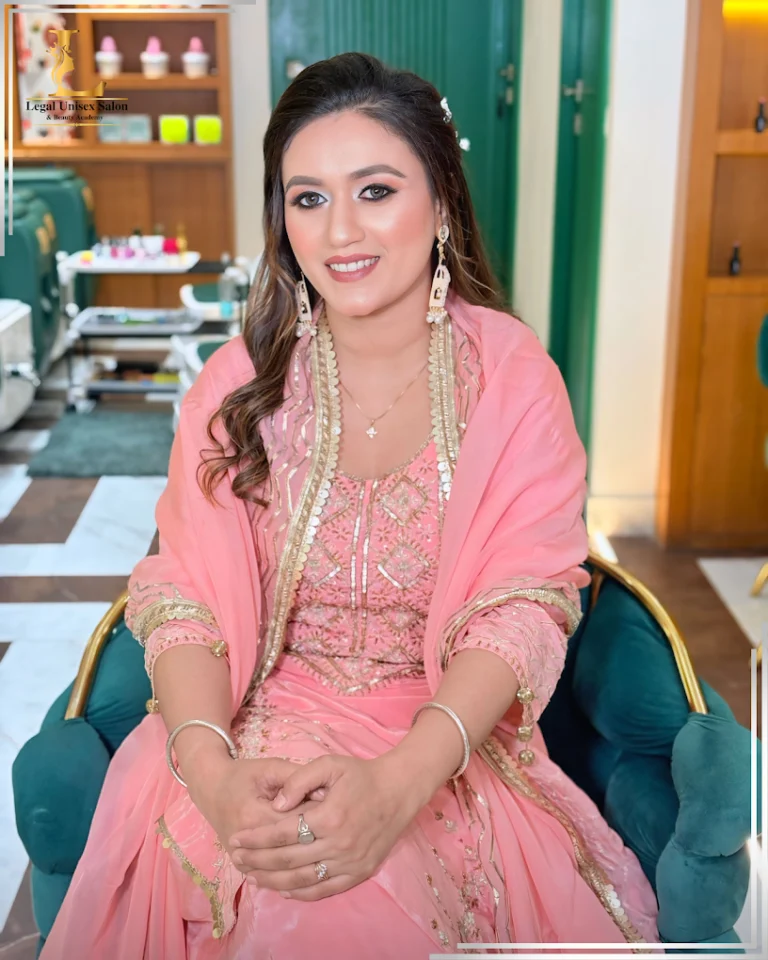 Legal Luxury Salon Amritsar makeup 768x960