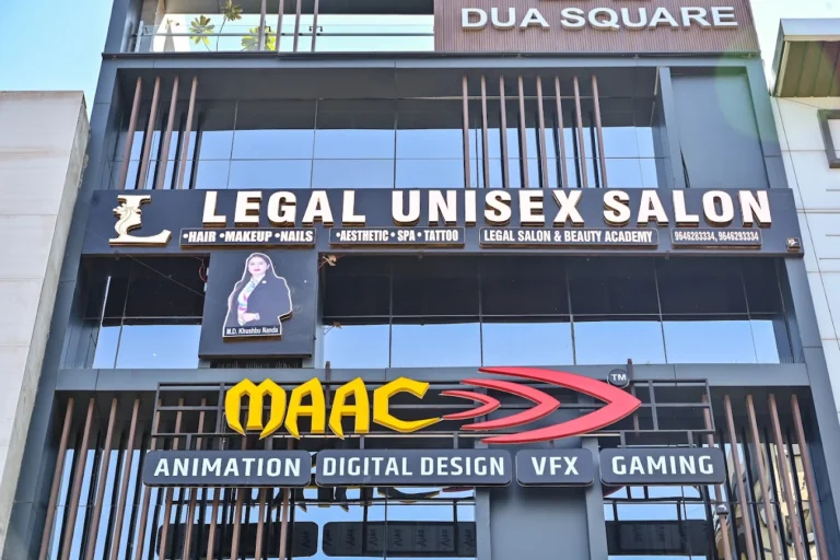 Legal Luxury Salon Amritsar profile image 768x512