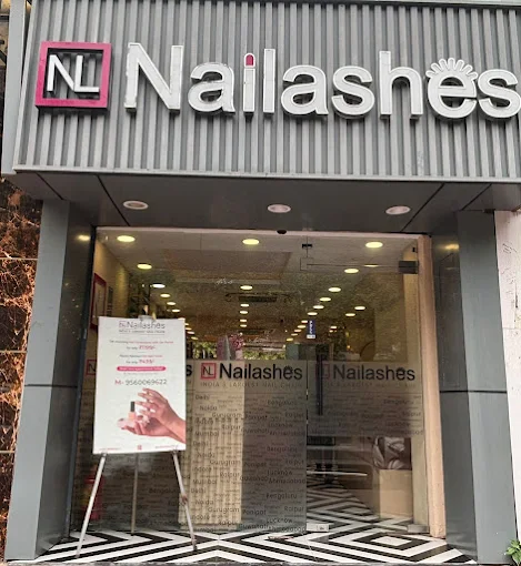 Nailashes logo