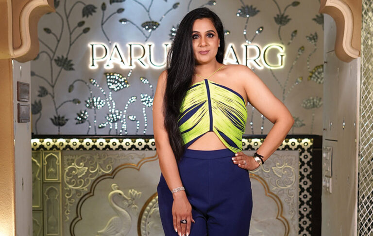 Parul Garg Makeup Studio 2 768x487