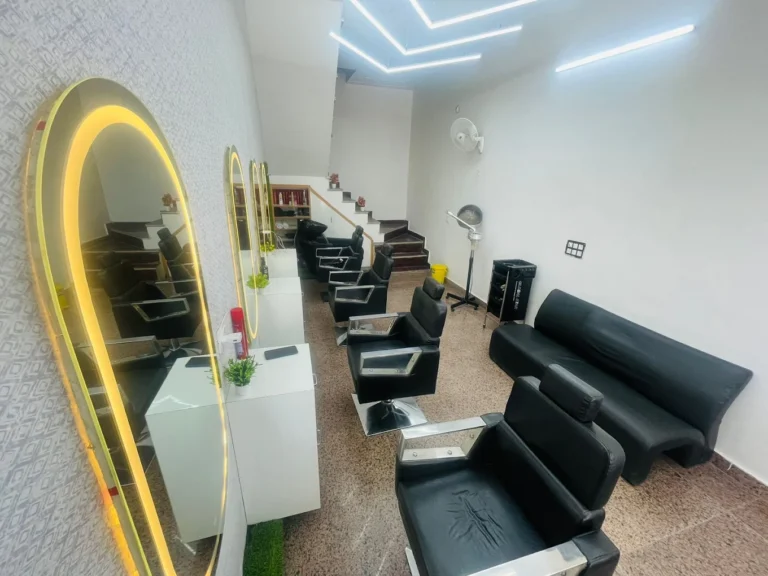 Redstar Unisex Salon Rupnagar profile image 1 768x576