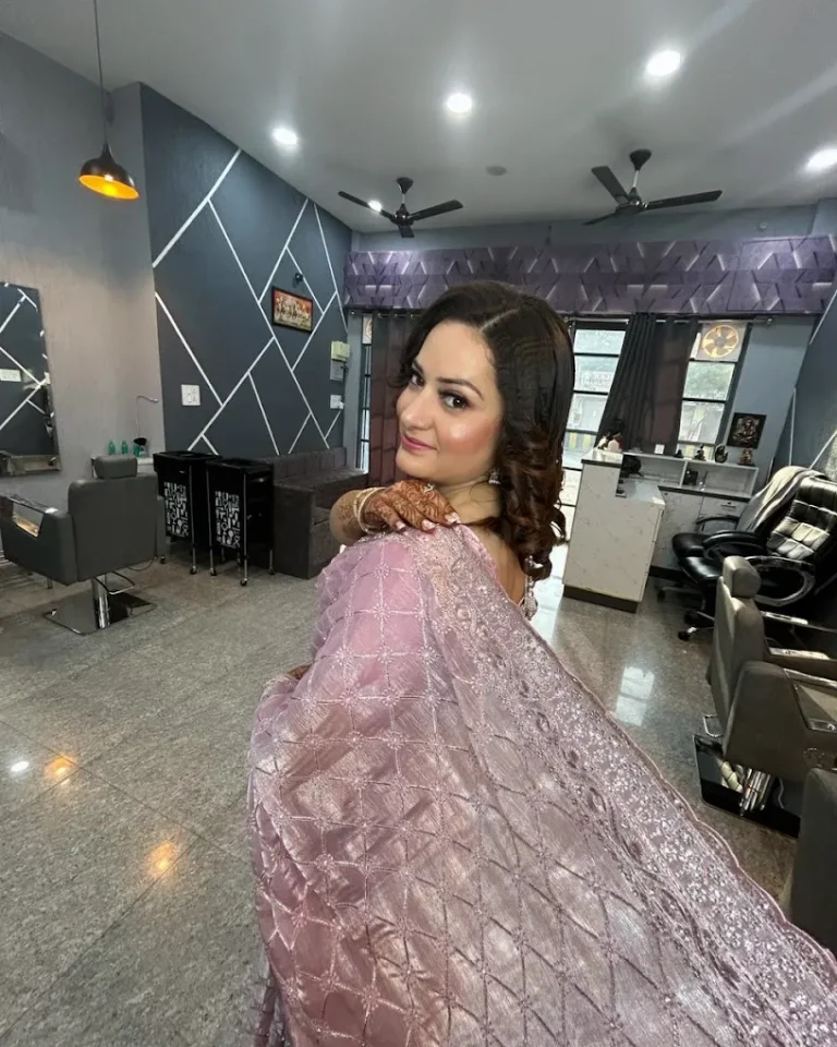 Sunny Salon n Spa Hoshiarpur makeup 768x960