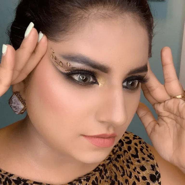 Teesha Makeovers1 2 768x768