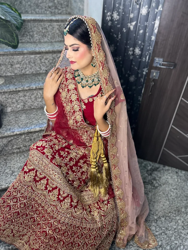 The Luxurious Nails By Saadgi Gurdaspur bride