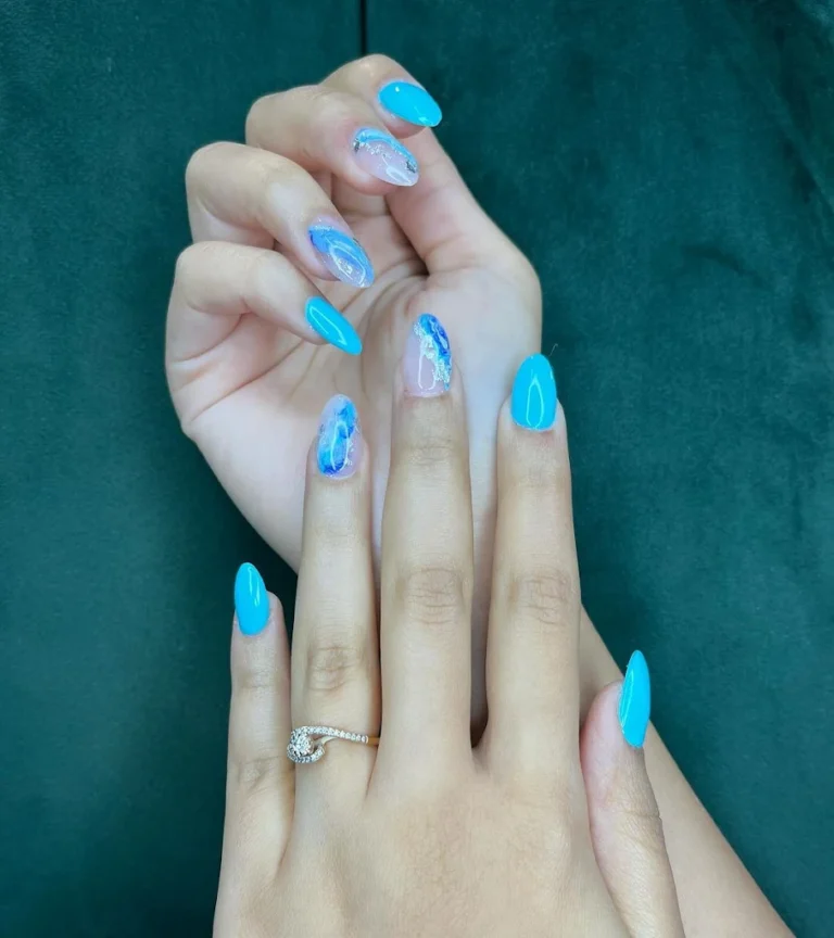 Tress Lounge A Family Salon Mohali nail art 768x864