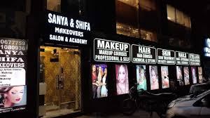 makeover sanya shifa cover 4