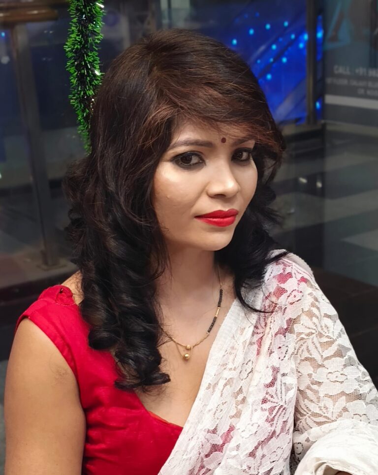 manju nail artist 2 1 4 768x965