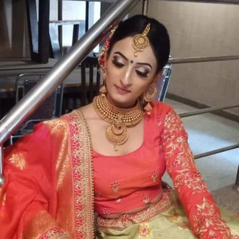 Alyssa Salon Academy Mohali makeupp 768x768