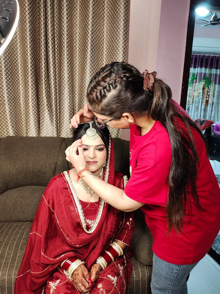 Aneja Makeovers Kapurthala punjabi bride