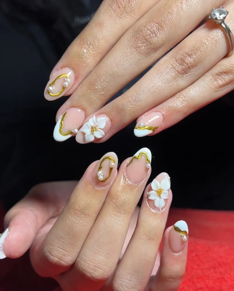 Diyazz Makeup Studio Academy Ludhiana nails 768x954