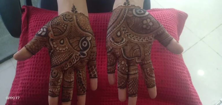 Femina Plus Luxe Salon Panchkula mehndi 768x363