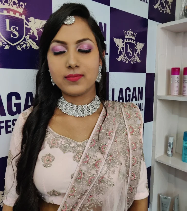 Lagan Professional Salon Karnal party makeup 768x865