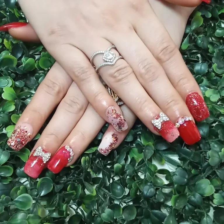 Meenakshi Makeup Studio Academy Kurukshetra nails 768x768