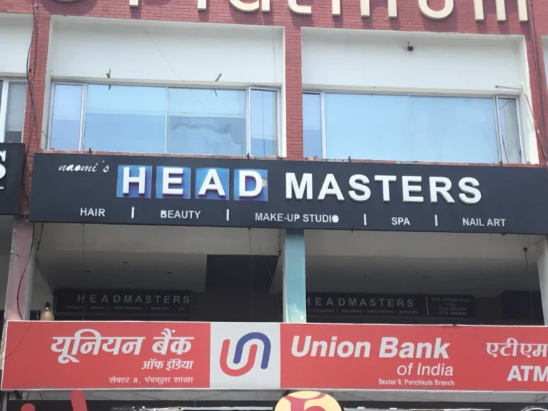 Naomis Headmasters Salon Panchkula profile image 768x576