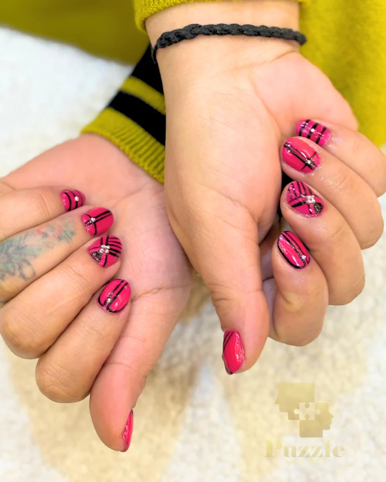Puzzle Luxury Salon Mohali nail art 768x960
