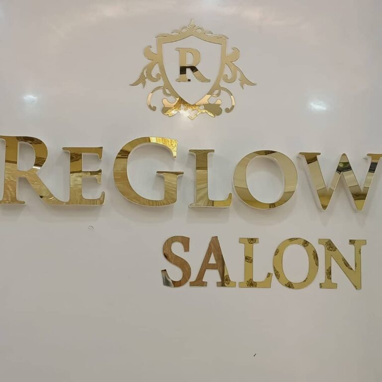 Reglow International Salon Mohali logo 768x768