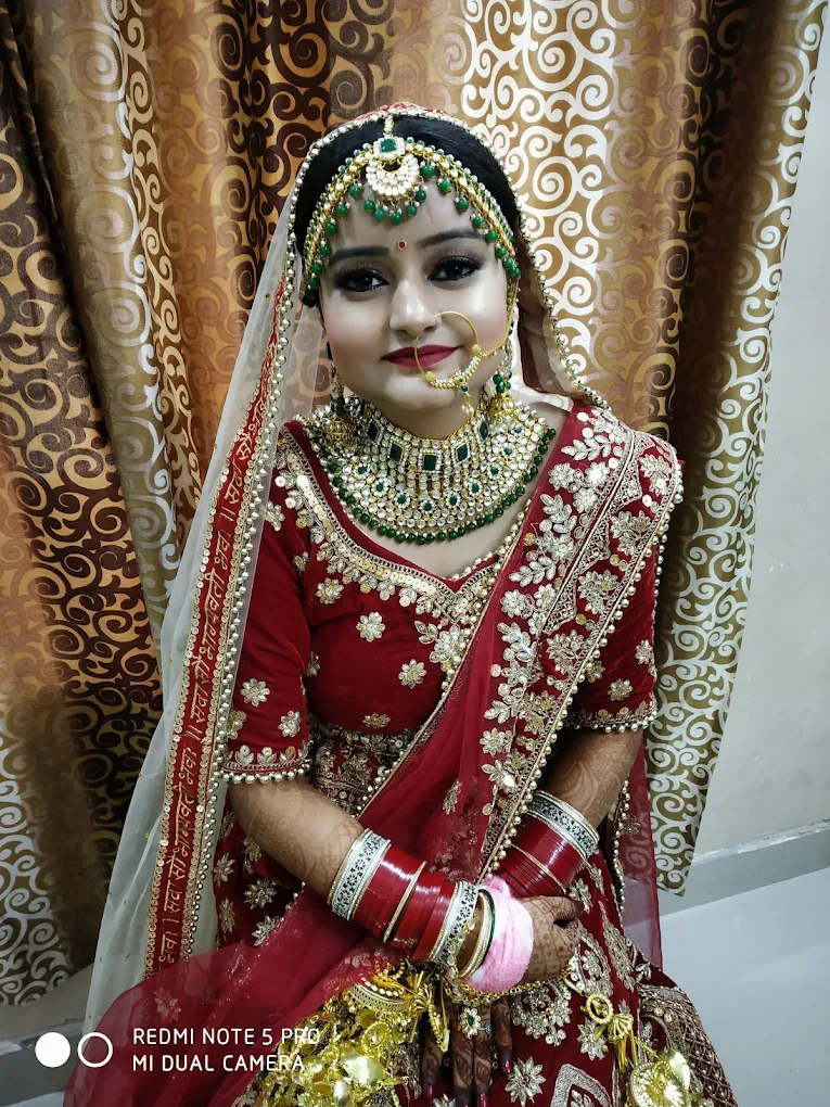 Rose Beauty Parlour Karnal brodee