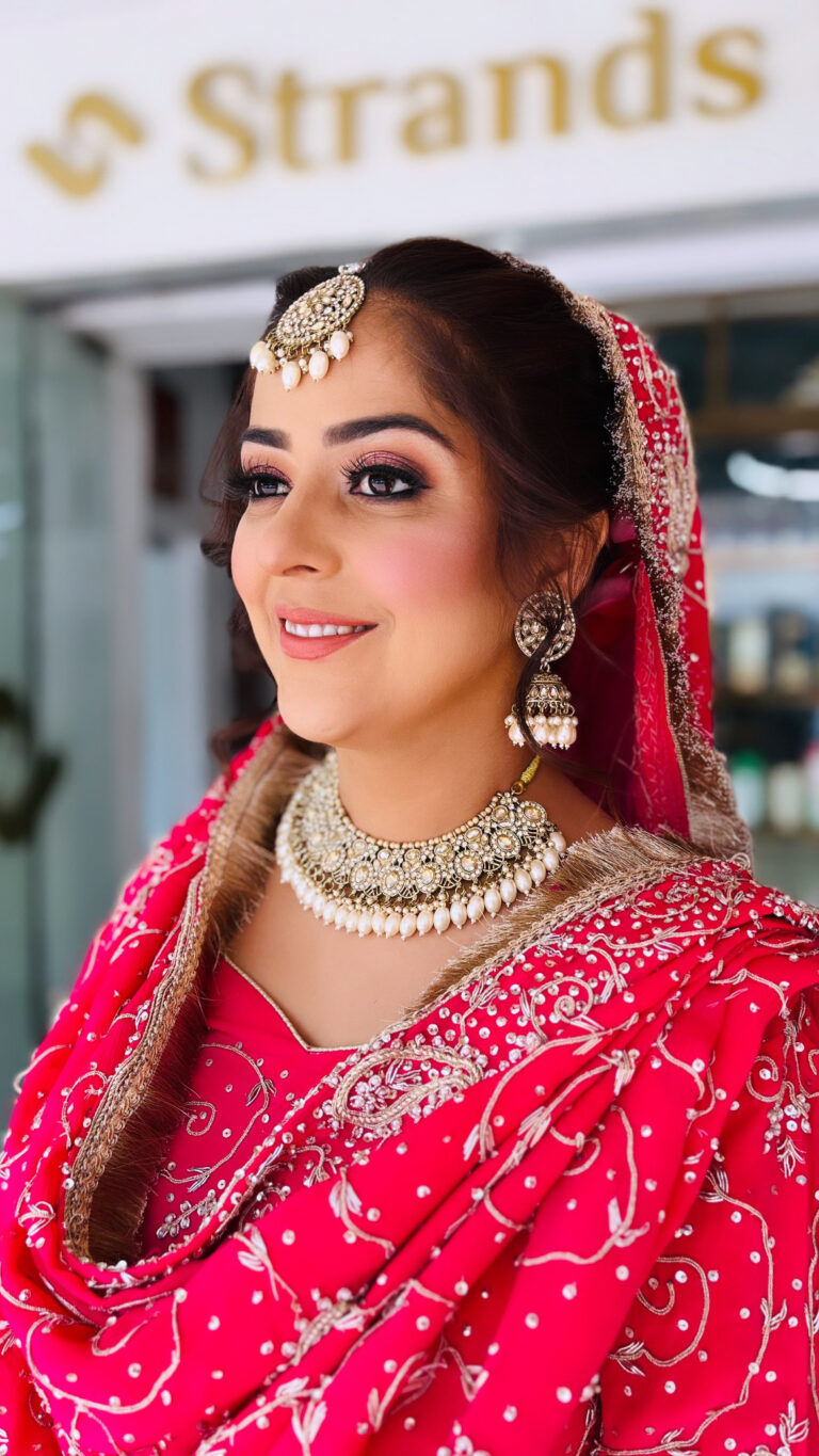 Strands Salon Mohali party makeup 768x1365